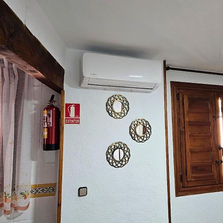 Apartamentos Asador De La Plaza Vieja Cazorla Exteriör bild