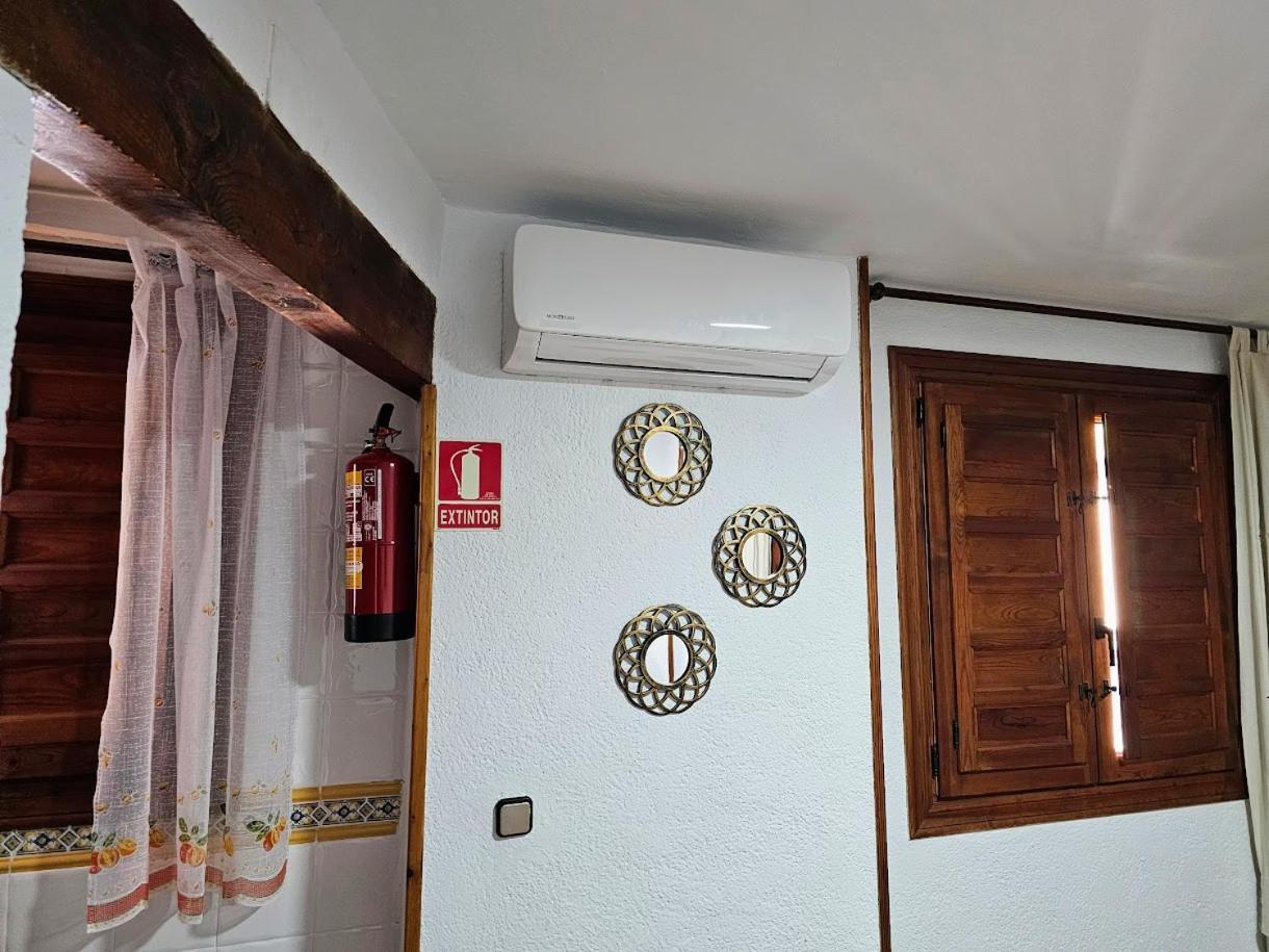 Apartamentos Asador De La Plaza Vieja Cazorla Exteriör bild