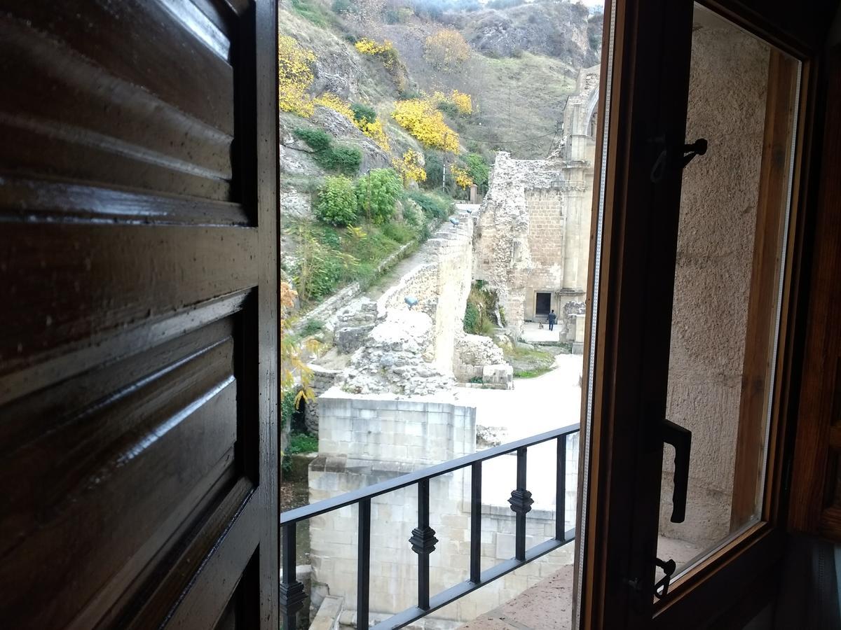 Apartamentos Asador De La Plaza Vieja Cazorla Exteriör bild
