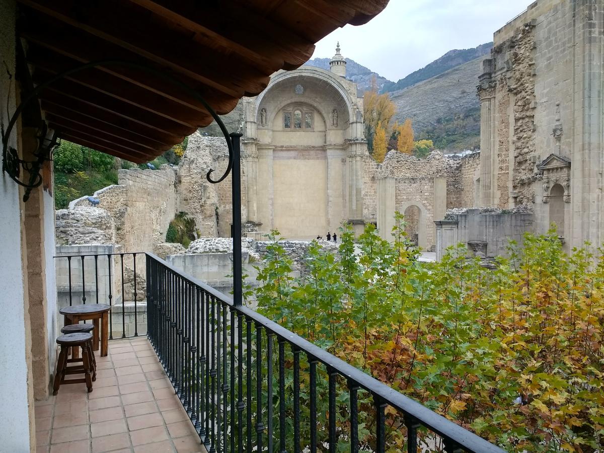 Apartamentos Asador De La Plaza Vieja Cazorla Exteriör bild