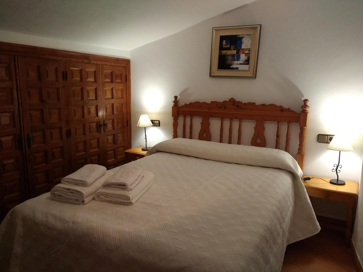 Apartamentos Asador De La Plaza Vieja Cazorla Exteriör bild