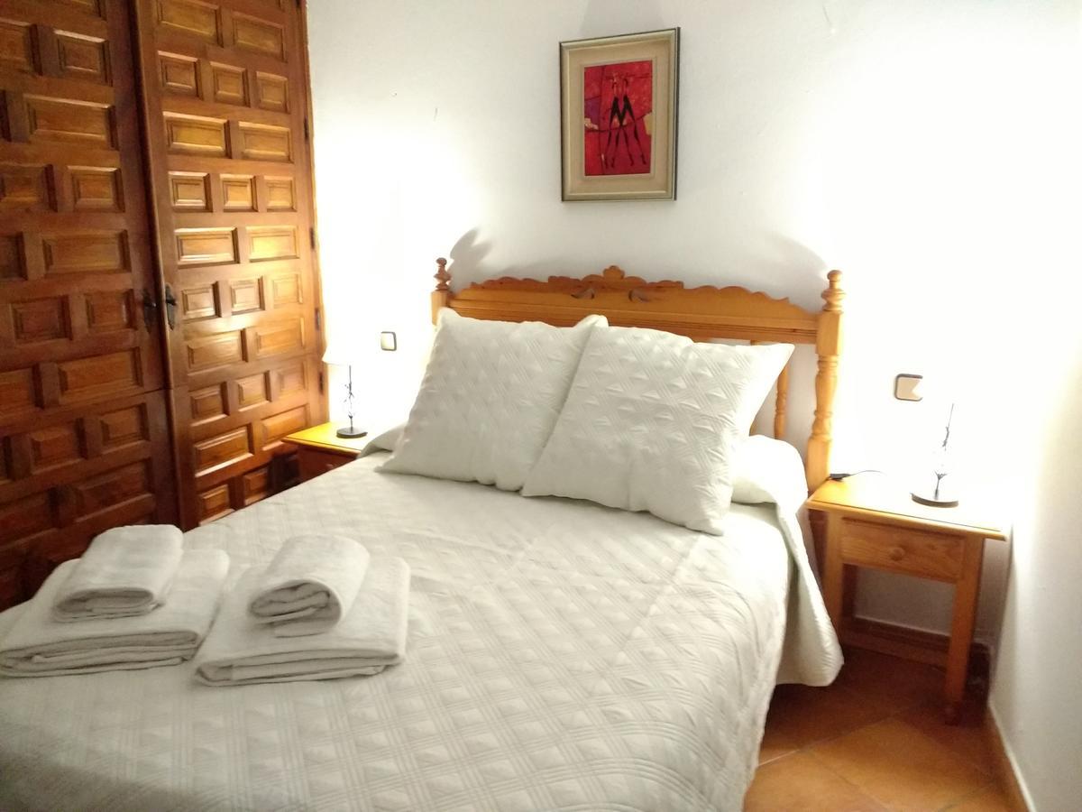 Apartamentos Asador De La Plaza Vieja Cazorla Exteriör bild